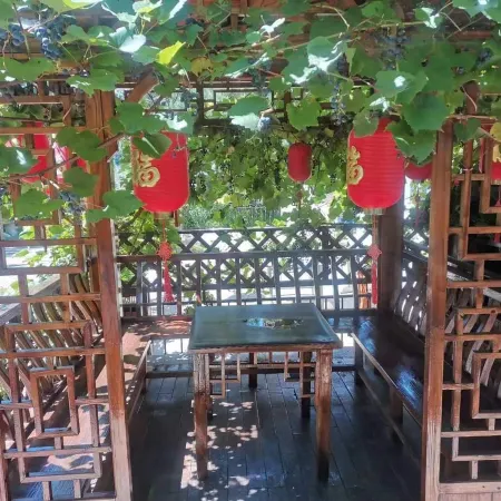Hot Spring Resort Villas in Shinxia Palace, USA