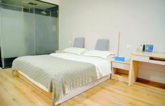 通山青年時尚酒店（人民醫院店）