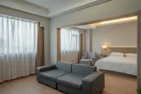 Yilong Haiya Hotel (Xu Changpang Donglai Times Square Caowei Ancient City Branch） Hotel in zona Wenchang Stadium