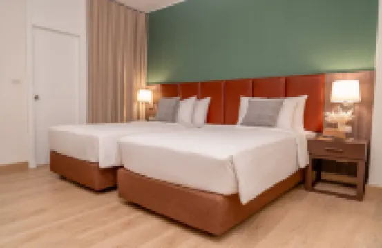 The Legacy Hotel Nana Sukhumvit, Aspira Collection Hoteles cerca de Ploenchit BTS SkyTrain Station