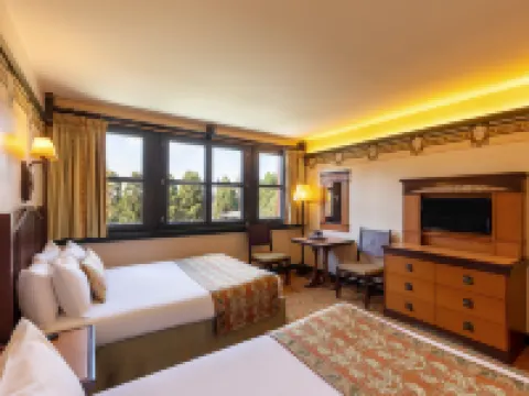 Disney Sequoia Lodge Hotels in Coupvray