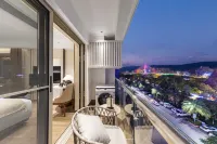 Mekong River Four Seasons Hotel (Splashing Square) - 2-Star