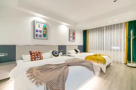 Zhoushan Zhujiajian Rocky Blue Wave Hotel