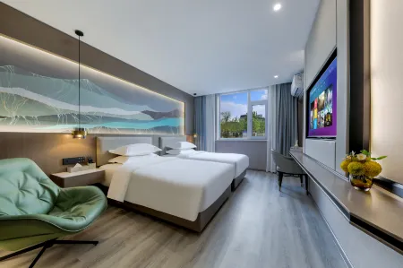 Wuzhong Miduo Hotel (Wanda Plaza) Отели рядом с достопримечательностью «Siliangqizi Qubbah»