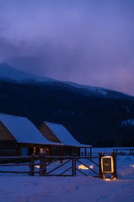 Parking STAY Kanas Wild View Hotel Hotels in Kanas Scenic Area