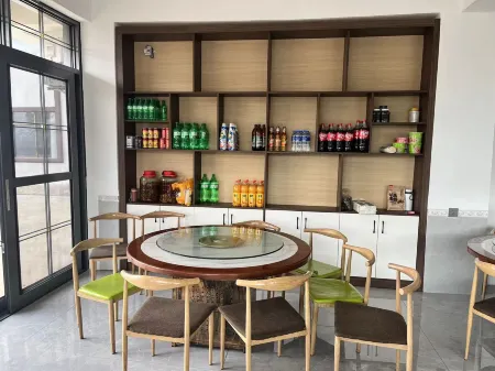 Red Land Shengjingyuan Hotel Отели рядом с достопримечательностью «Dongchuan Red Land»