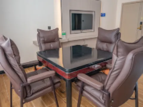 โรงแรมเอ็กซ์เพรส หงฮุย เหอผู่ โรงแรมในเหอผู่