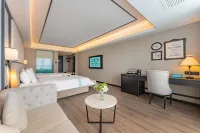 Xana Hotel Qionghai Downtown Zaliang Street