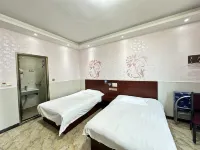 Yichun Shengquan Hotel
