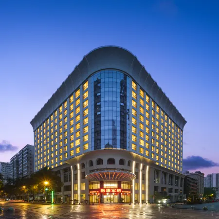 Rongkang Junpei Hotel (Chengdu Taikoo Li Chunxi Road) Отели рядом с достопримечательностью «Цзиньцзян»