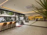 Beihai Qiaogang Wozhiwo Garden Hotel - Barer