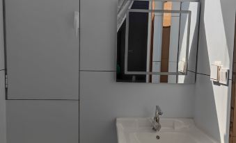 Changzhi 1314 Theme Apartment
