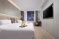 Manchao Yunyi Hotel (Normal University Commercial Building Times Square) - balcony