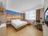 Vienna Hotel (Yantai Qixia Moushi Manor) - Bãi đậu xe