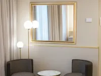Hotel Nasco Hotels near Allianz Tower