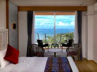 Hotel Breezebay Marina