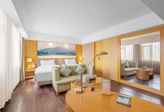 로비 바 또는 휴식 공간