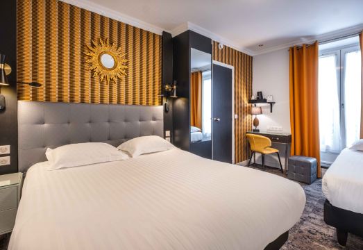 3. 호텔 마레나 파..