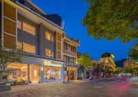 Zhenyuan Jijian Villa Private Hot Spring B&B Hotels in Zhenyuan