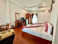 Sawadeelanna Hotel โรงแรมใกล้สถานีขนส่ง