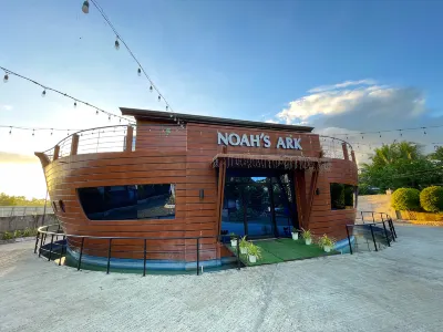Noah's Ark Hotel Powered by Cocotel Hotels in Dauis