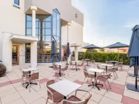 B&B HOTEL Lyon Eurexpo Bron Hotels in Bron