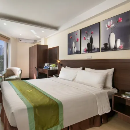 Nhan Hoa Hotel Отели рядом с достопримечательностью «Перекресток Со»
