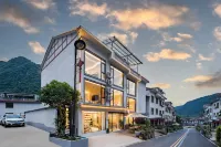 三清山過雲山居·villa設計師度假美宿（三清山博物館店） 巨蟒出山附近的飯店