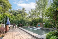 Yixing Bamboo Sea Suiyuan Valley Hotel - Romantic