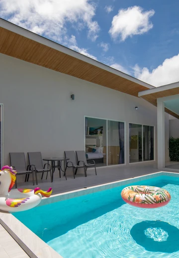 รูปภาพของศศิ พูลวิลล่า ภูเก็ต