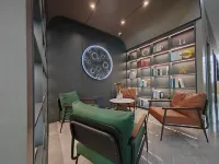 Dongzun Zhixiang Light Luxury Hotel