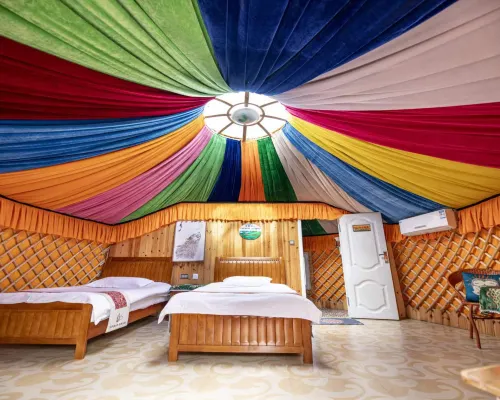 Erguna yurt tour Duoduo Inn Hotels in Ergun City