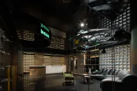 Poen BOON-Z Hotel (Changsha Wuyi Square IFS Branch)