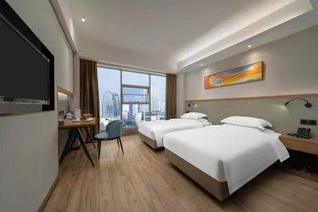 Kairuida Hotel Отели рядом с достопримечательностью «Zhongpo Places of Interest»