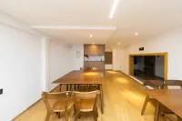 Zhoushan Yuye Homestay (Zhujiajian Yuzhi Wharf) - Condos