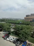 Rijia Hotel (Chifeng Songshan Wanda Plaza) - parking