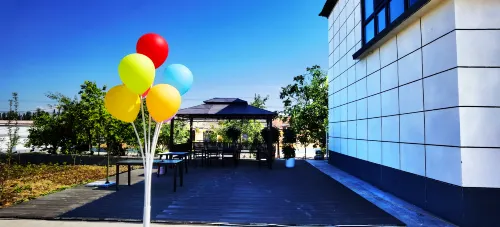 Gongliu cloud picture story homestay