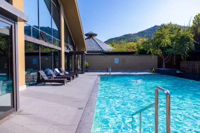 Tang Jingze Onsen Hotel