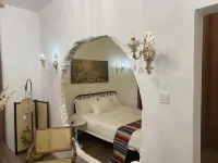Manju Homestay