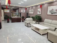 Qingxu Xinjiatong Hotel Hotels near Sanjinqishi Museum