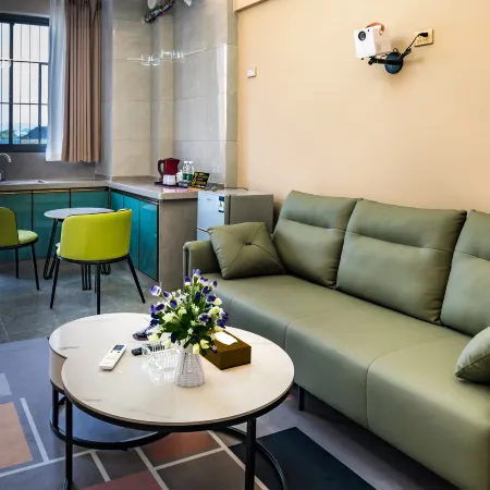 Huanjiang Juxingyuan Homestay