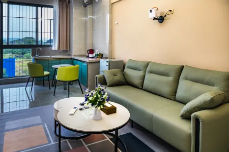 Huanjiang Juxingyuan Homestay