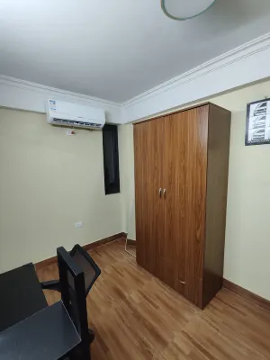 Việt Các khách sạn gần Trường Trung cấp Y Dược Lê Hữu Trác