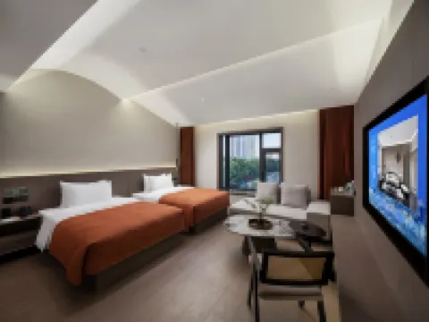 Nanyang Manyue Yueji Hotel (Zhongjing Avenue Wuyue Plaza)