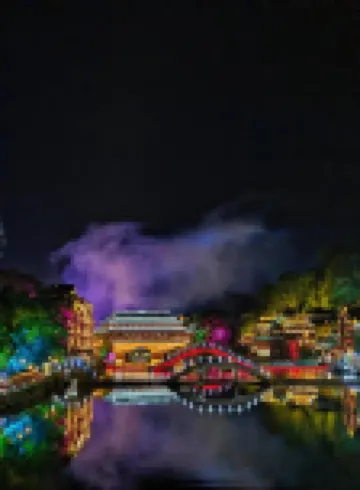 美景良辰江景民宿（鳳凰古城沱江店）