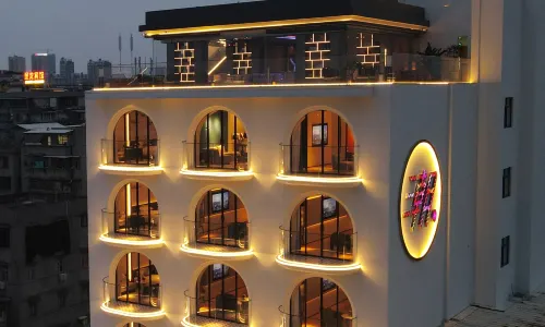 Tide hotel