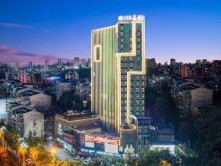 28 Degree Quan Hotel (Zhangzhou High-speed Railway Station Southwest Medical University Branch)