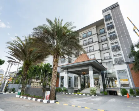 Grand Serela Yogyakarta Hotels in Mlati