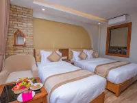 Hotel Pokhara Village & SPA Hotels near Pokhara