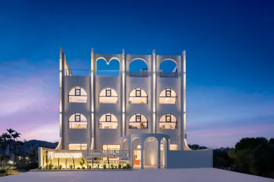 EHOUSE Rose Summer First Homestay（Wanning Shenzhou Peninsula Store）